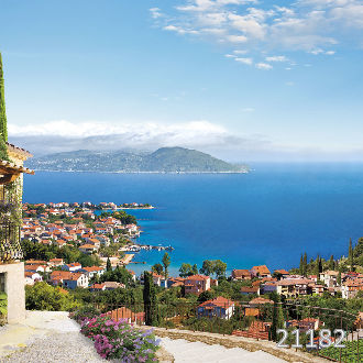 Бескрайнее море